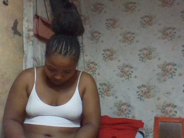 Oliviaa's BongaCams show and profile