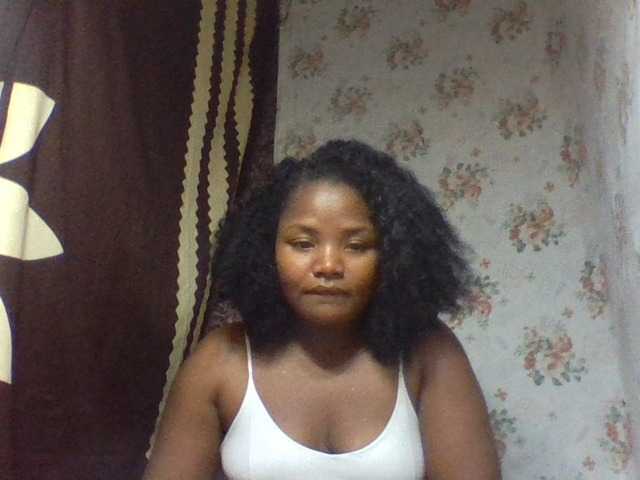 Oliviaa's BongaCams show and profile