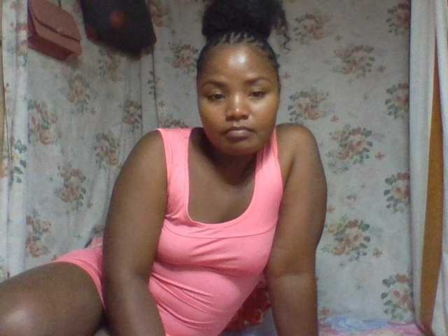 Oliviaa's BongaCams show and profile