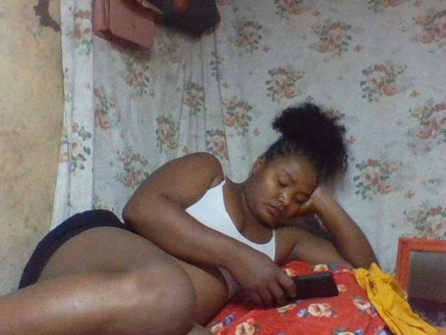 Oliviaa's BongaCams show and profile