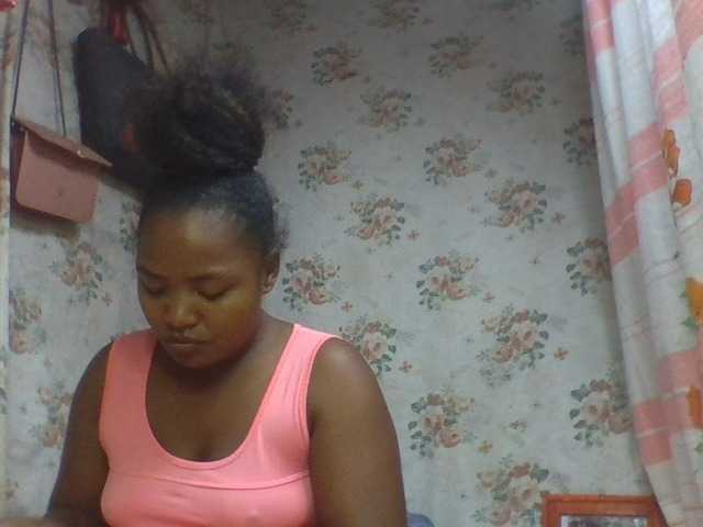 Oliviaa's BongaCams show and profile