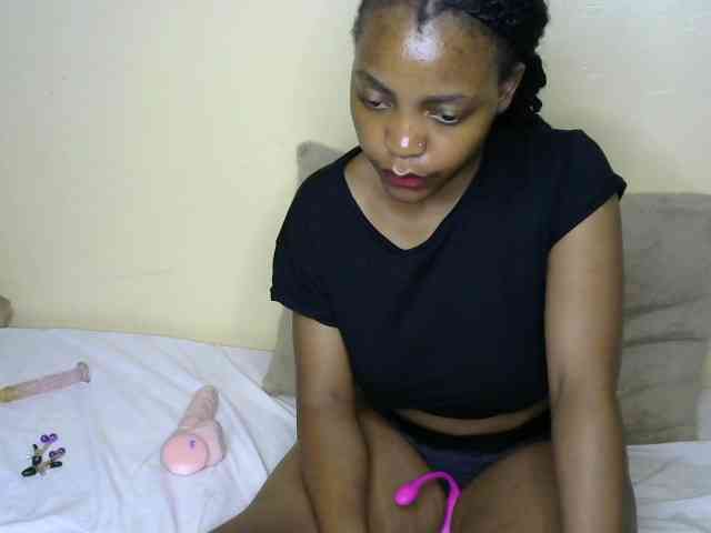 Sweetjoly Live Webcam on BongaCams