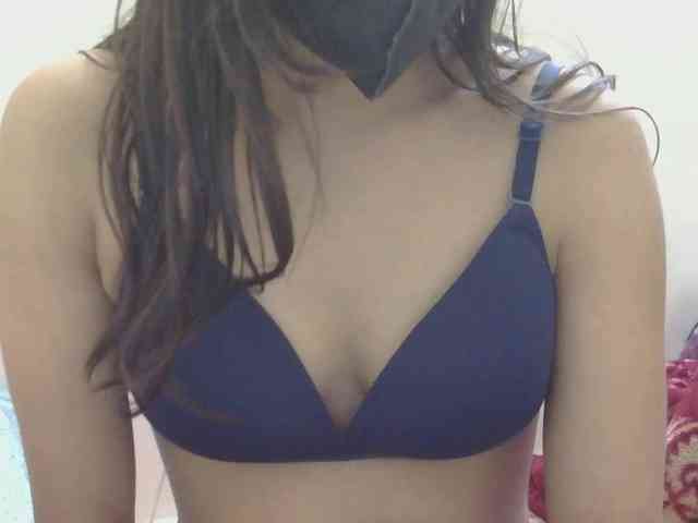 Cottoncandy1211 webcam