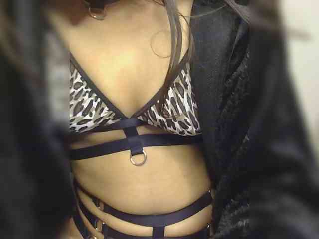 Cottoncandy1211 webcam