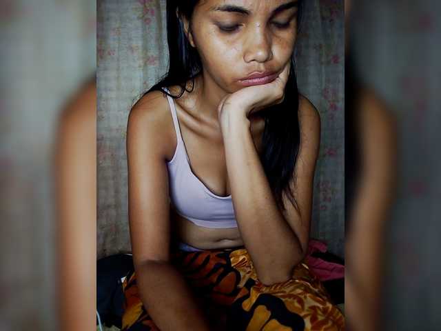 Jijikwella's BongaCams show and profile