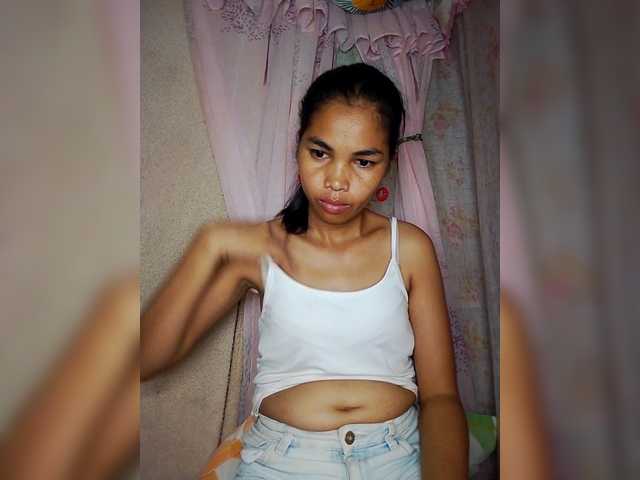 Jijikwella's BongaCams show and profile