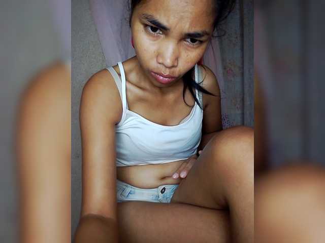 Jijikwella's BongaCams show and profile