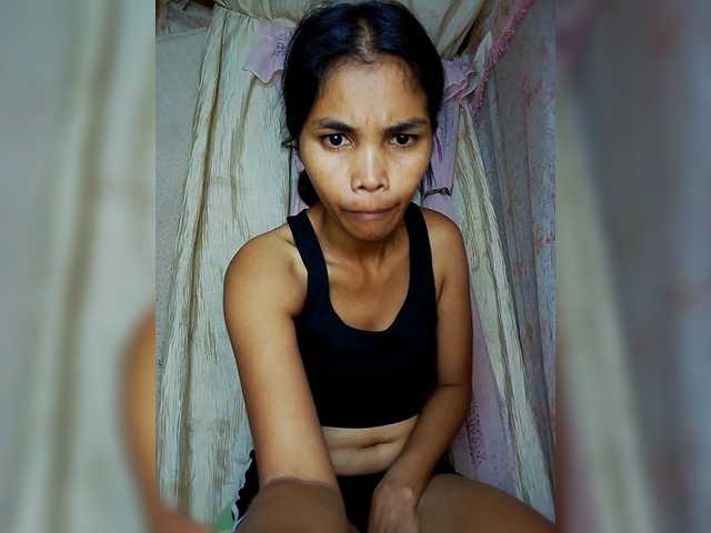 Jijikwella's BongaCams show and profile