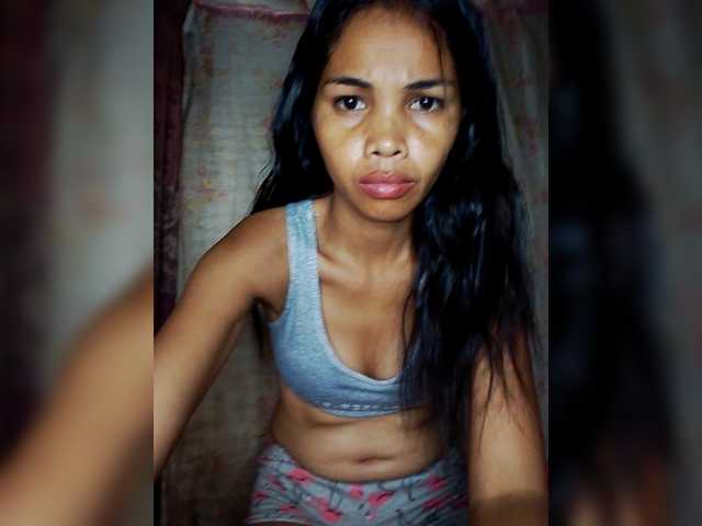 Jijikwella's BongaCams show and profile