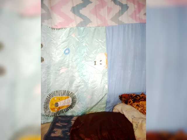 Jijikwella's BongaCams show and profile