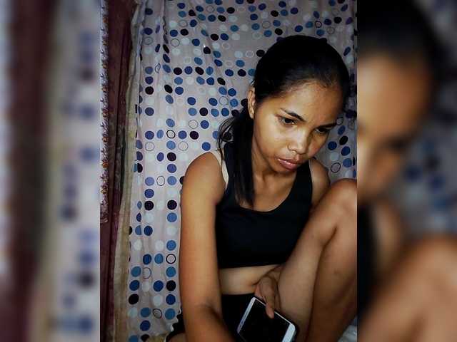 Jijikwella's BongaCams show and profile