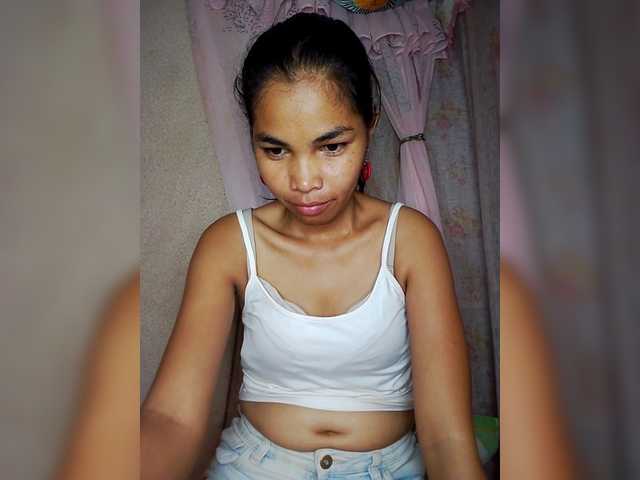 Jijikwella's BongaCams show and profile