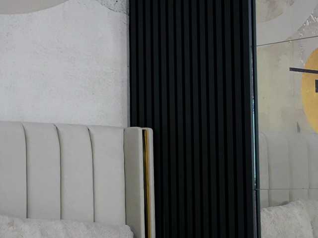 MiaJolie's BongaCams show and profile