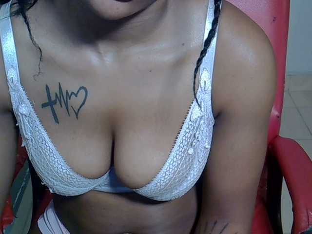 Sexybianca Live Cam on BongaCams