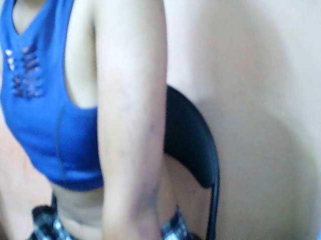 Nadia001's BongaCams show and profile