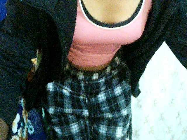 Nadia001's BongaCams show and profile