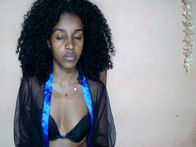 Nadia001's Thumb Image