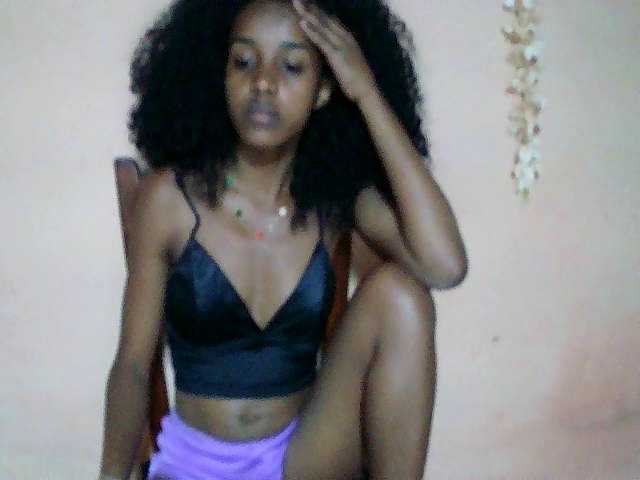 Nadia001's BongaCams show and profile