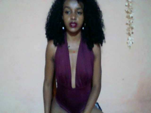 Nadia001's BongaCams show and profile