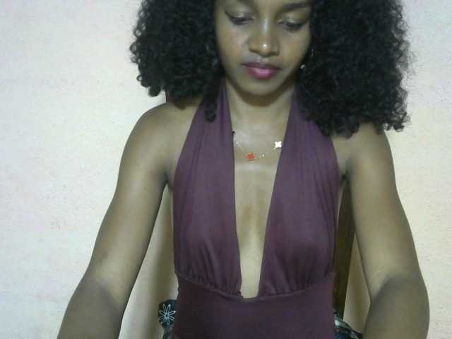 Nadia001's BongaCams show and profile