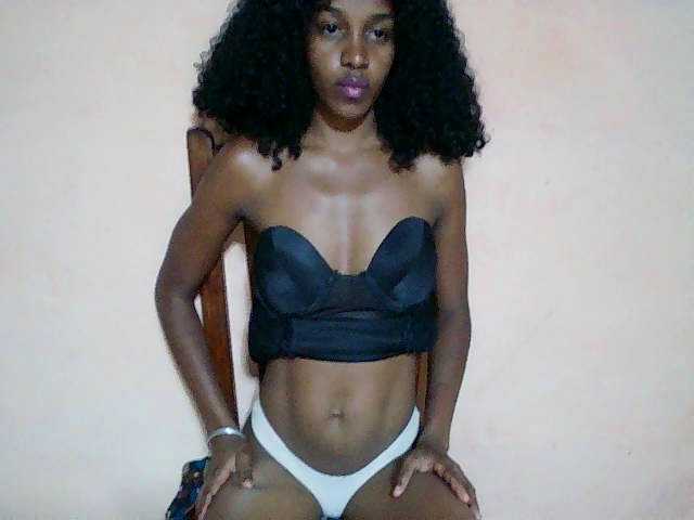 Nadia001's BongaCams show and profile