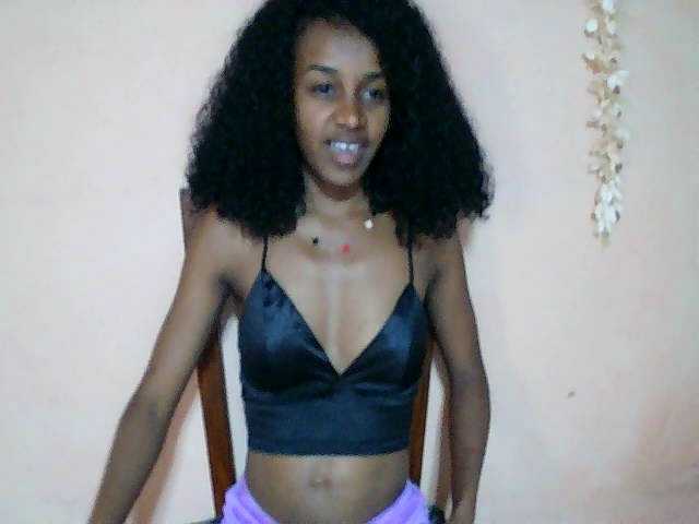 Nadia001's BongaCams show and profile