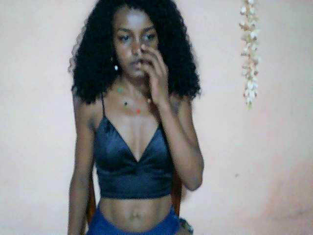 Nadia001's BongaCams show and profile