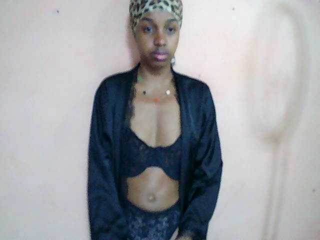 Nadia001's BongaCams show and profile