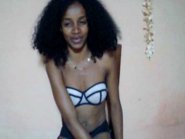 Nadia001's BongaCams show and profile