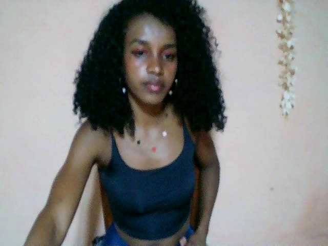 Nadia001's BongaCams show and profile