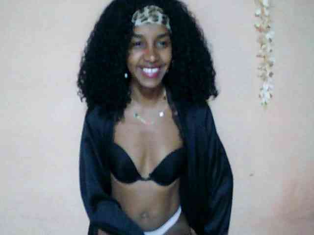 Nadia001 Live Webcam on BongaCams