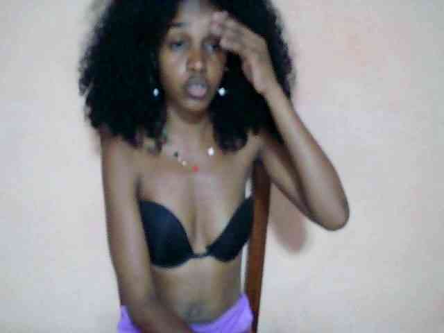 Nadia001 Live Webcam on BongaCams