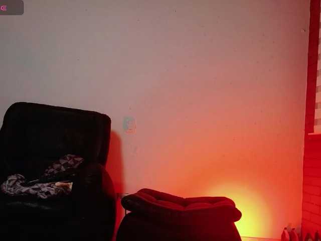 saratrita's BongaCams show and profile