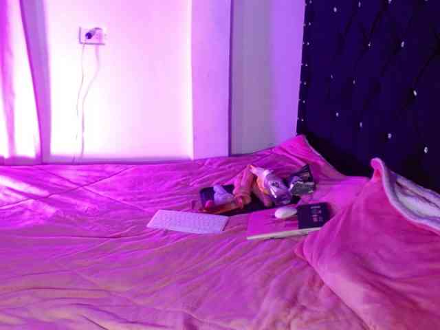 NastyAnalSofia webcam