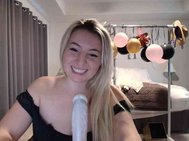 kaliiijones webcam