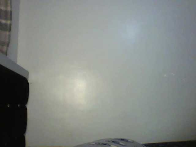 Calin33's BongaCams show and profile