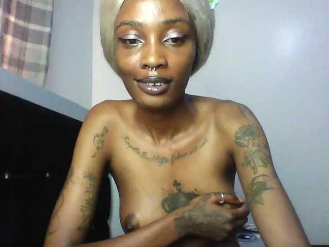 Calin33's BongaCams show and profile