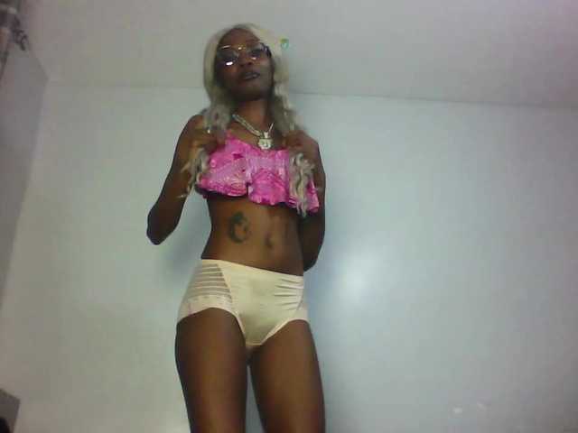 Calin33's BongaCams show and profile