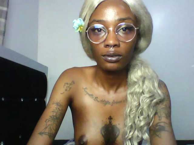 Calin33 from BongaCams