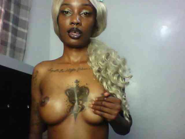 Calin33 Live Webcam on BongaCams