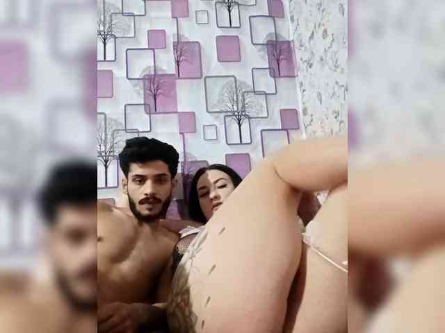 Horny-couple2 webcam