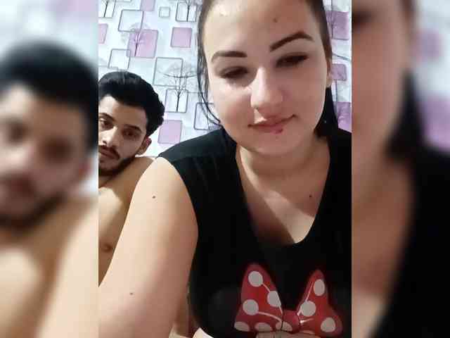 Horny-couple2 webcam