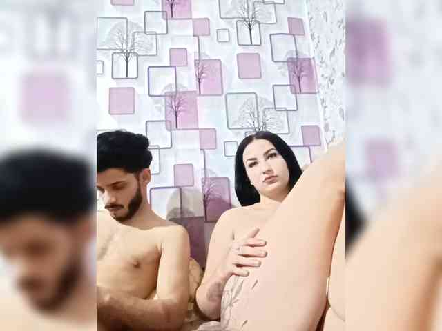 Horny-couple2 webcam