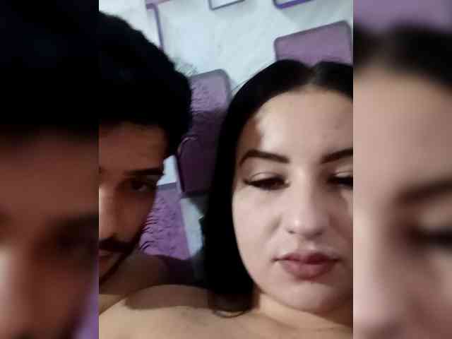 Horny-couple2 webcam