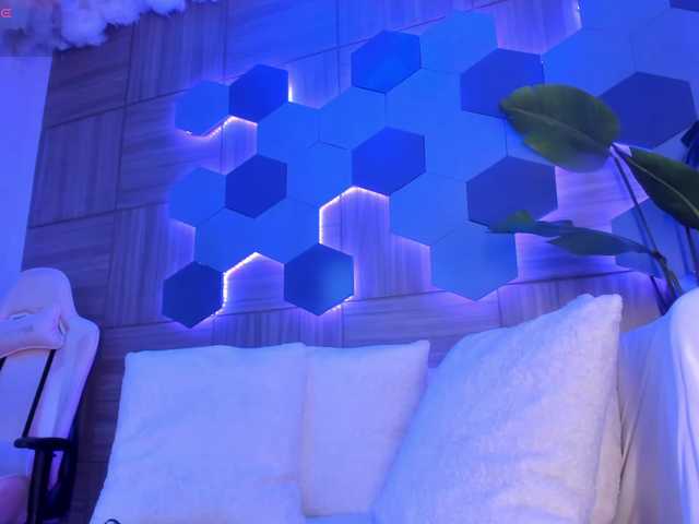 KatyaKozlov's BongaCams show and profile