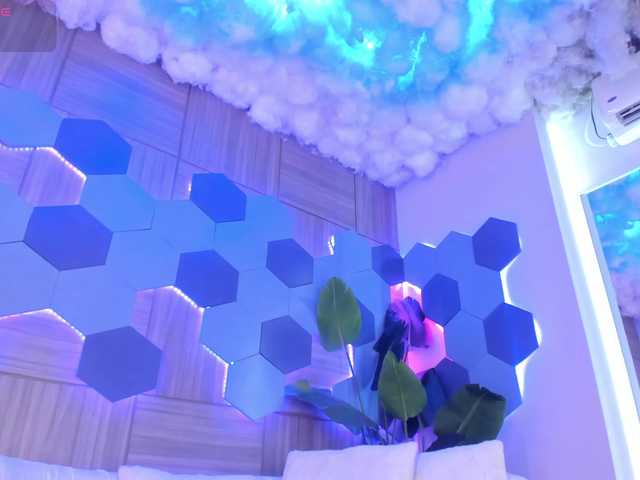 KatyaKozlov's BongaCams show and profile