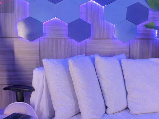 KatyaKozlov's BongaCams show and profile