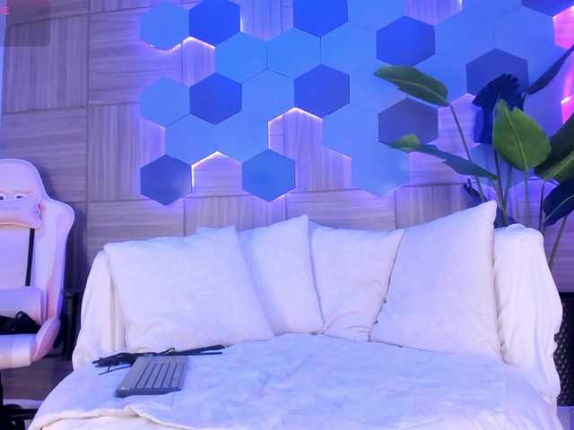 KatyaKozlov's BongaCams show and profile