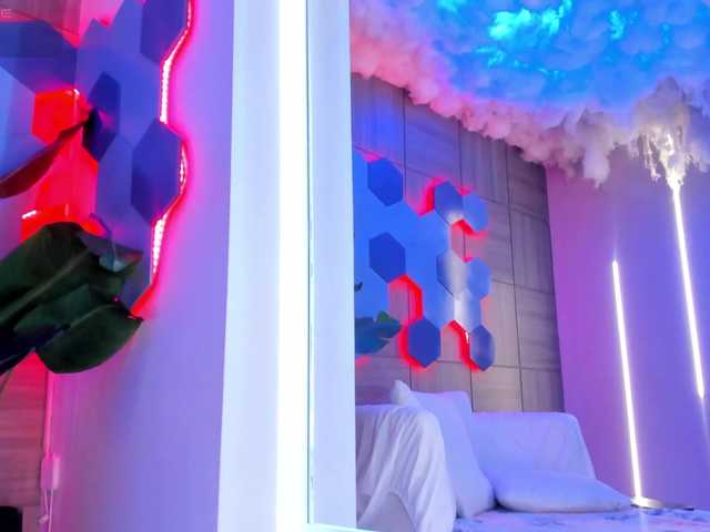 KatyaKozlov's BongaCams show and profile