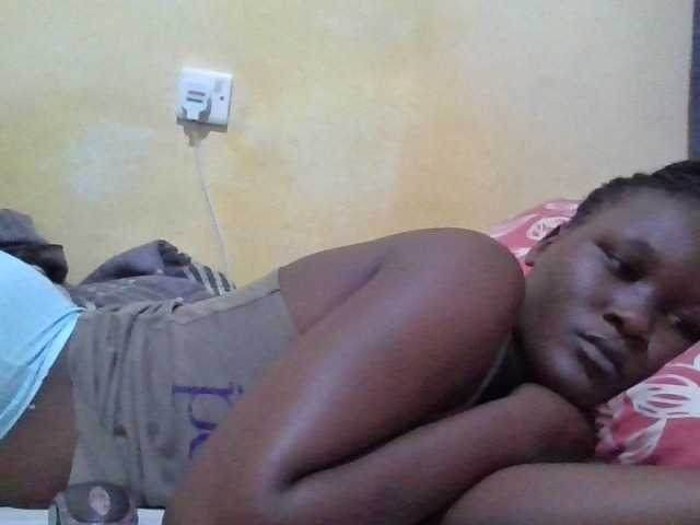 ebony-vannilah Live Cam on BongaCams